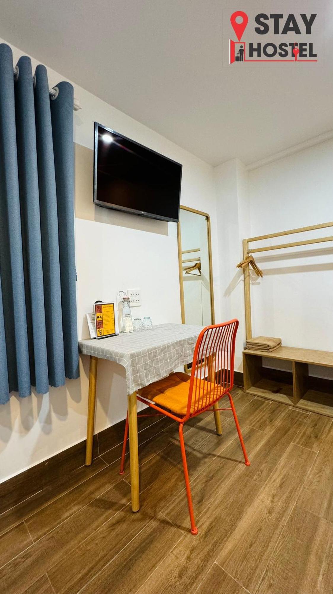 Stay Hostel 2 - 350M From The Ferry راش غايا المظهر الخارجي الصورة